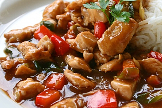 Thai Chicken mit Erdnußsauce – slimyummiedots.fotoandweb.de